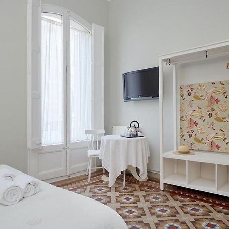 Hostal Poblenou Барселона Екстер'єр фото