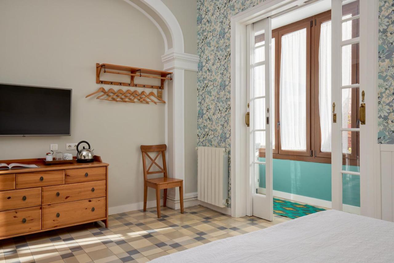 Hostal Poblenou Барселона Екстер'єр фото