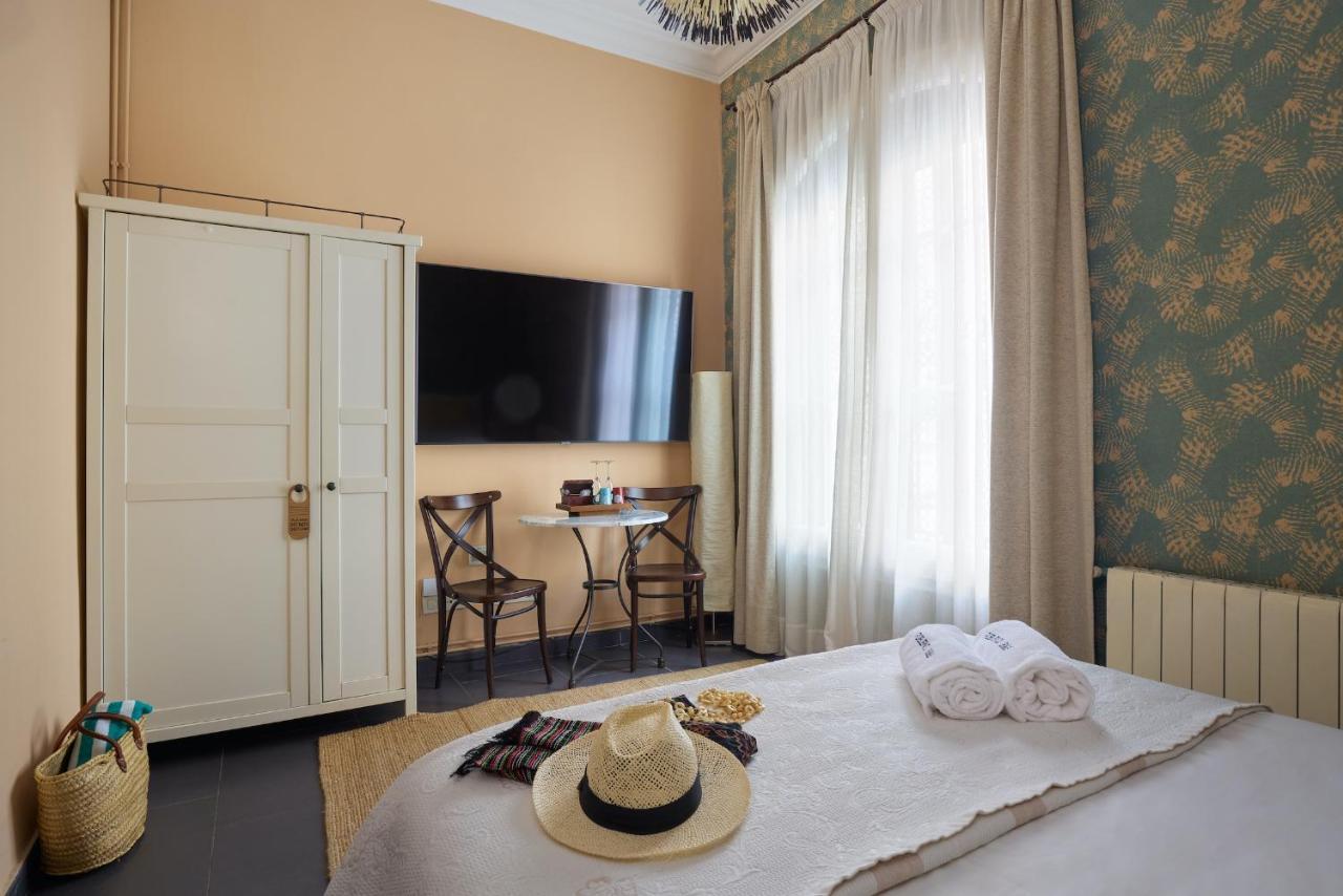 Hostal Poblenou Барселона Екстер'єр фото
