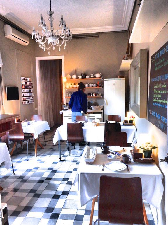 Hostal Poblenou Барселона Екстер'єр фото