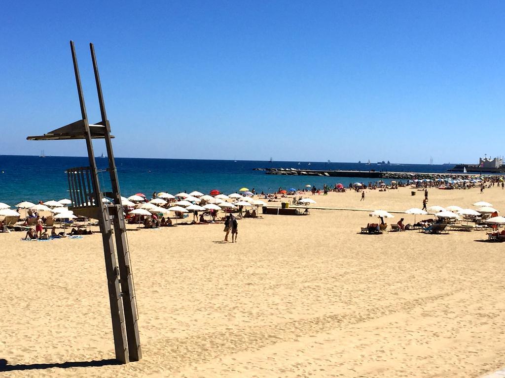 Hostal Poblenou Барселона Екстер'єр фото